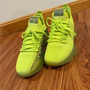 Steve Madden Sneaker